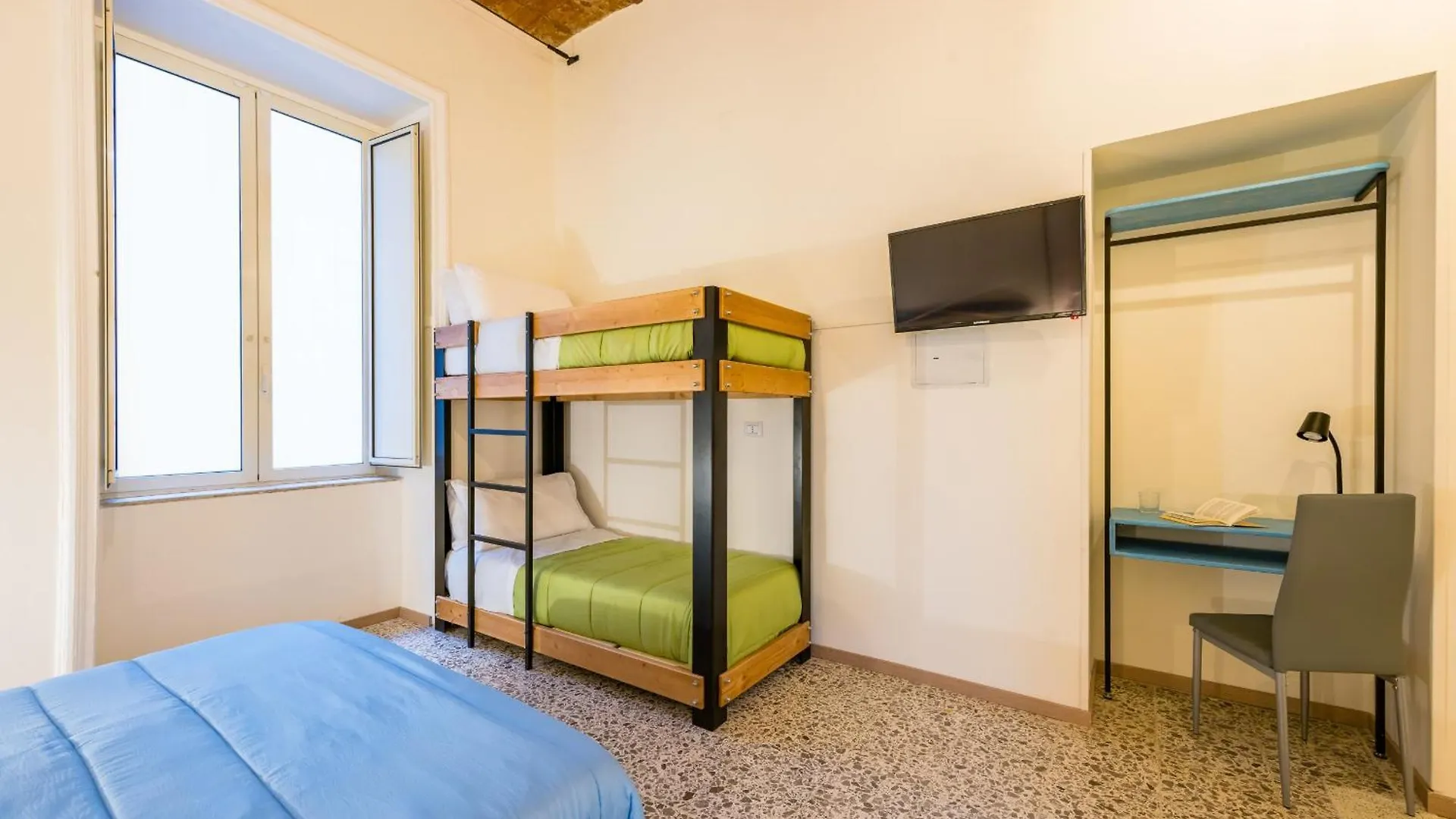 Via Milano Central Station Apartment Naples 0*,