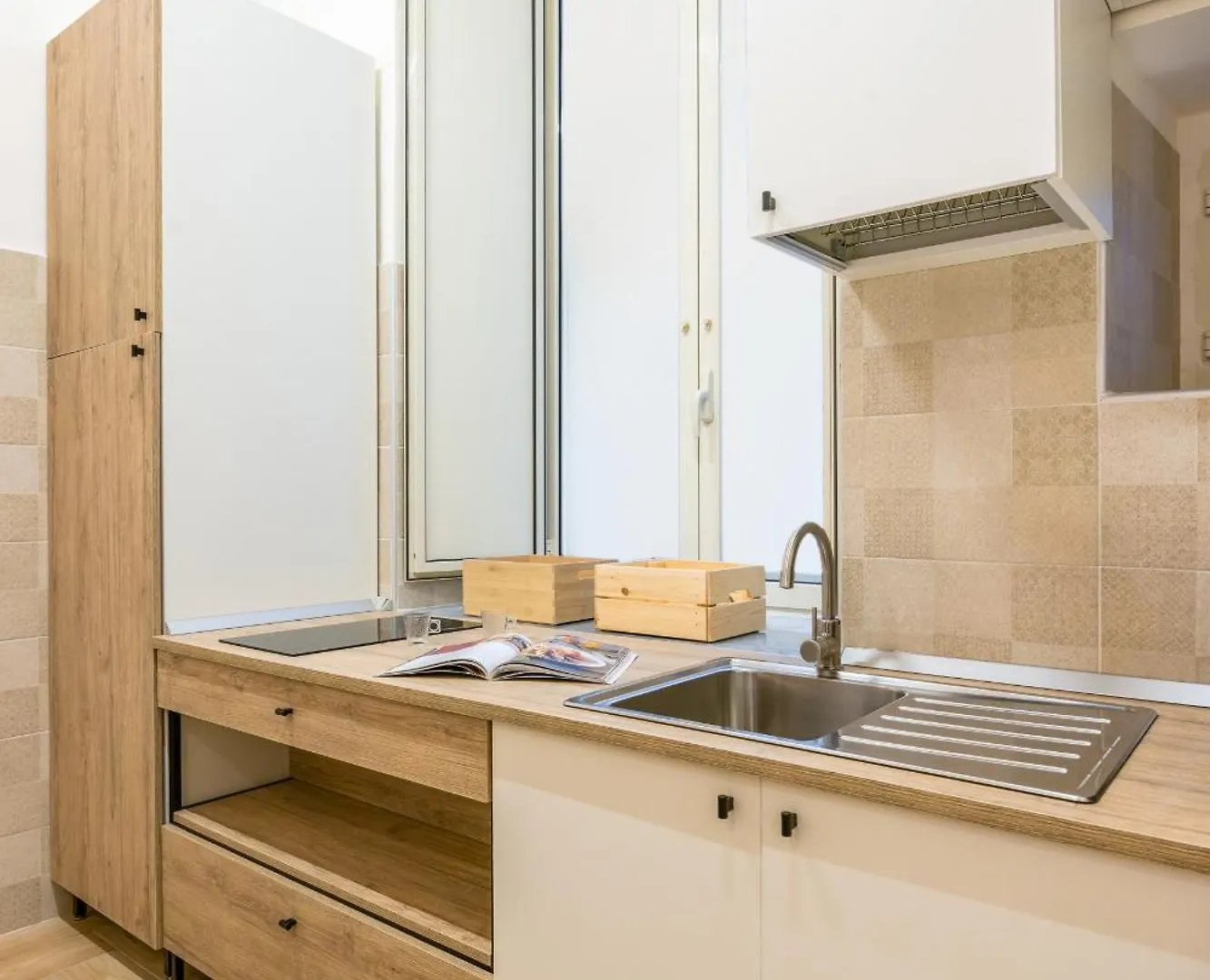 Via Milano Central Station Apartment Naples