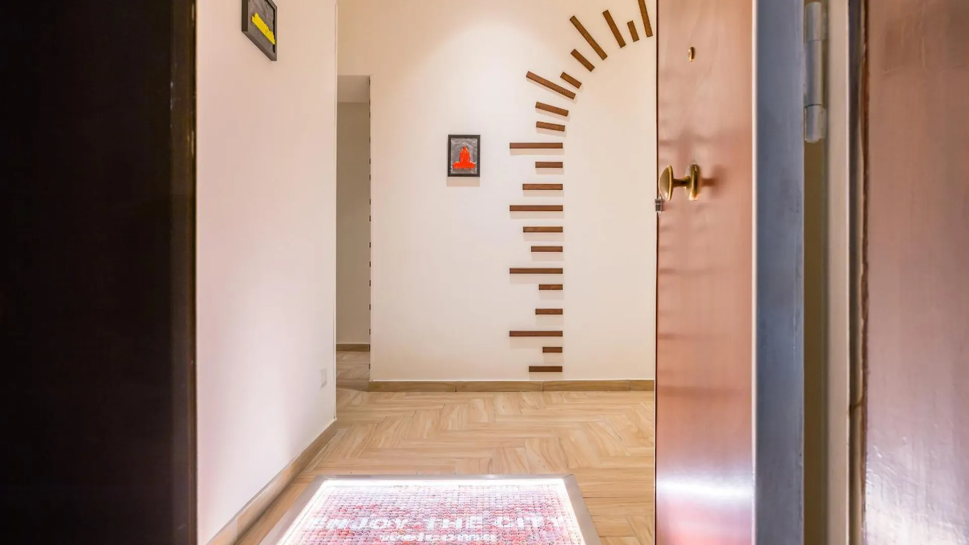 Via Milano Central Station Apartment Naples